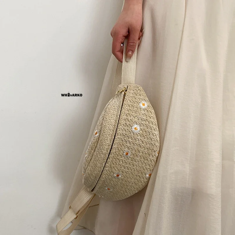 Women's Waist Bag Straw Woven Ladies Shoulder Crossbody Bags Summer Pack Fashion Phone Female Chest Bag Lace Daisy Handbags