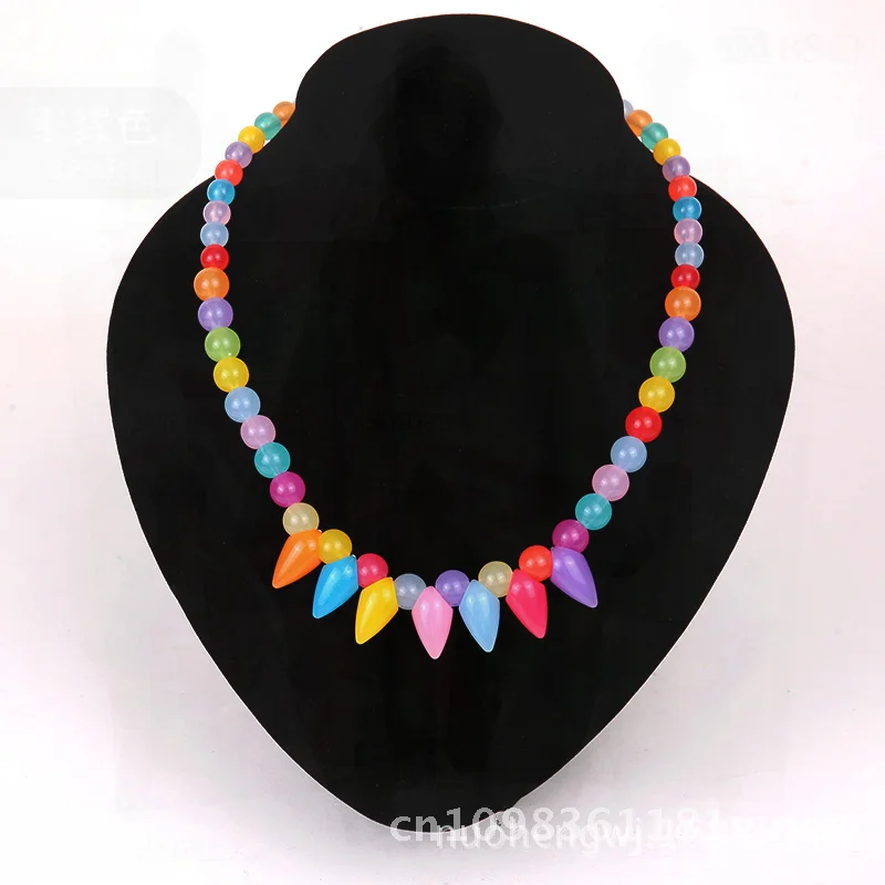 ييوو الاطفال مجموعات الالعاب مطرز الفتيات DIY اليدوية التعليمية عقد من اللؤلؤ الملونة الخرز البلاستيكي للأطفال الذين تتراوح أعمارهم بين 4-6 سنوات