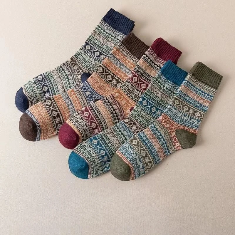 5 pairs of men's retro ethnic style mid tube socks for autumn winter thick warm breathable simple comfortable casual socks