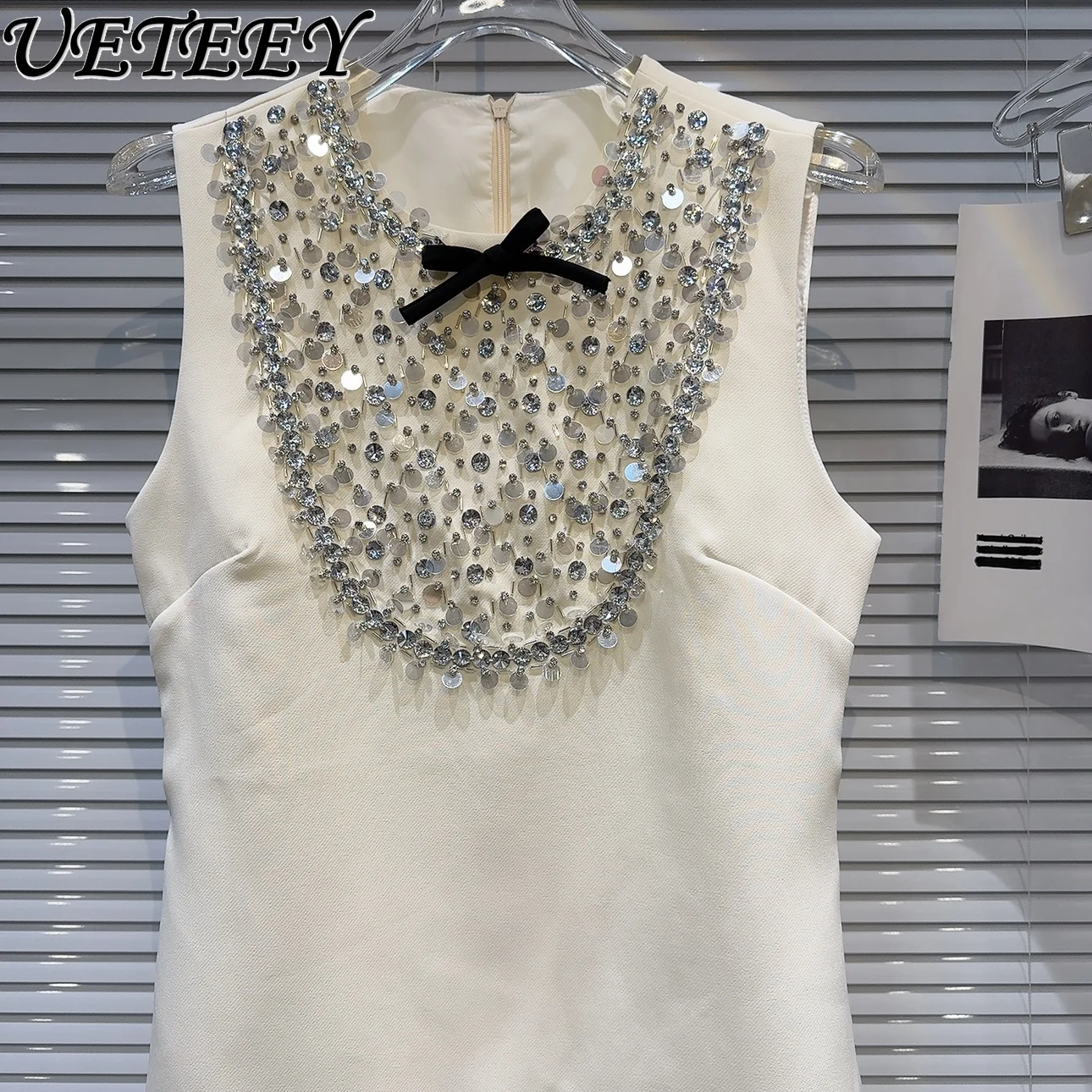 

2024 Summer New Heavy Industry Bow Sequined Rhinestone Socialite Vest Dress Women's Round Neck Sleeveless Mini Dress Commuter