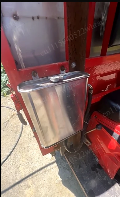 Motorcycle tricycle water tank, high-temperature water pipe circulation cooling kettle, stainless steel, 1 piece