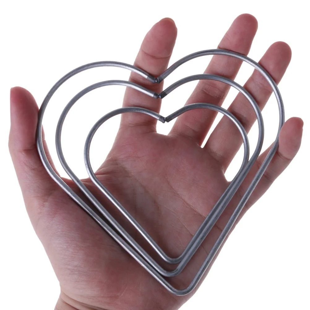 

3Pcs Loving Heart Dreamcatcher Metal Rings Assorted Sizes Metal Hoop DIY Accessories Hand-Made Dress Art Home Decor