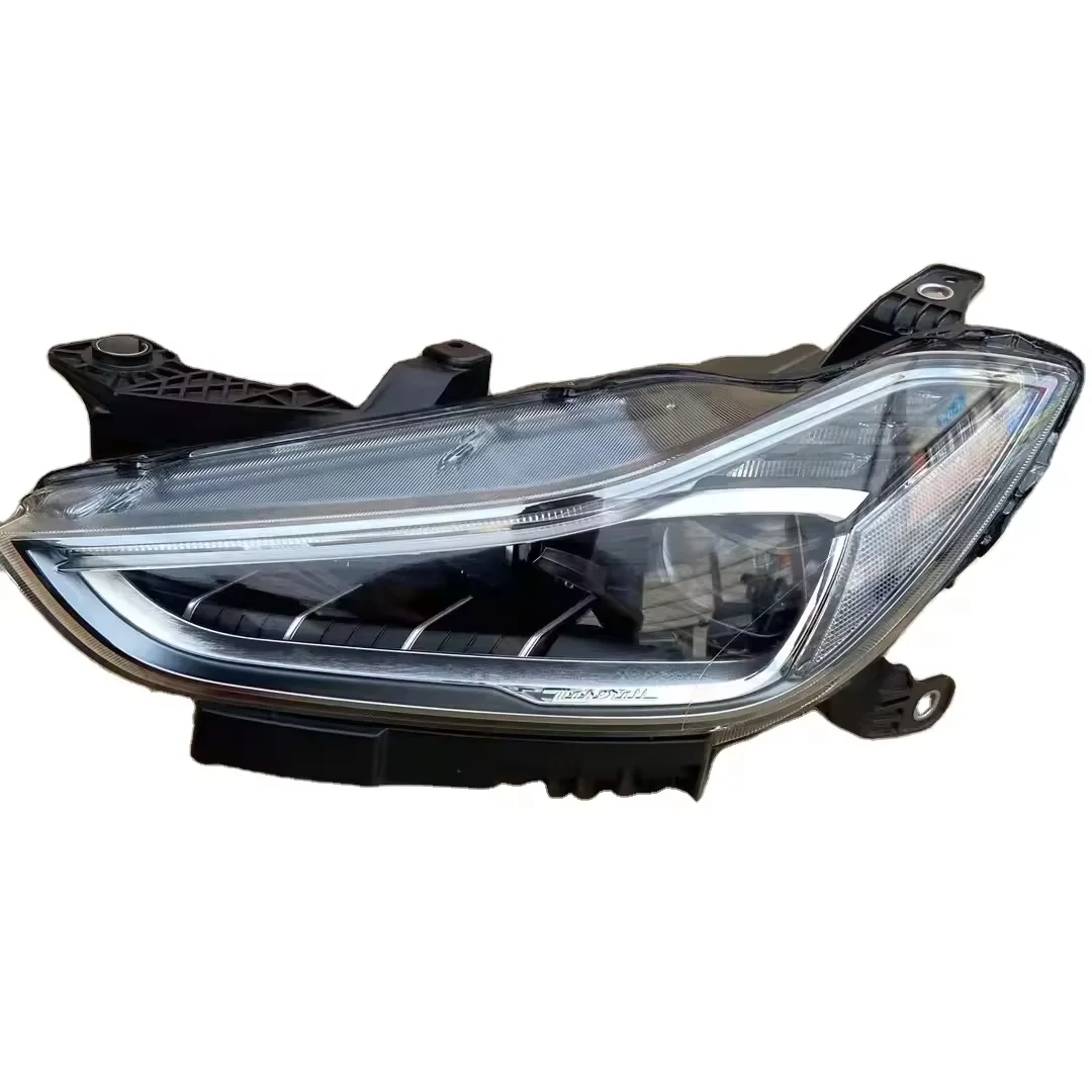

Original Matrix LED Headlamp Upgrade to 2022 Style Headlight Front Lamp Plug and Play for Maserati Ghibli Head Lamp 2014-2019