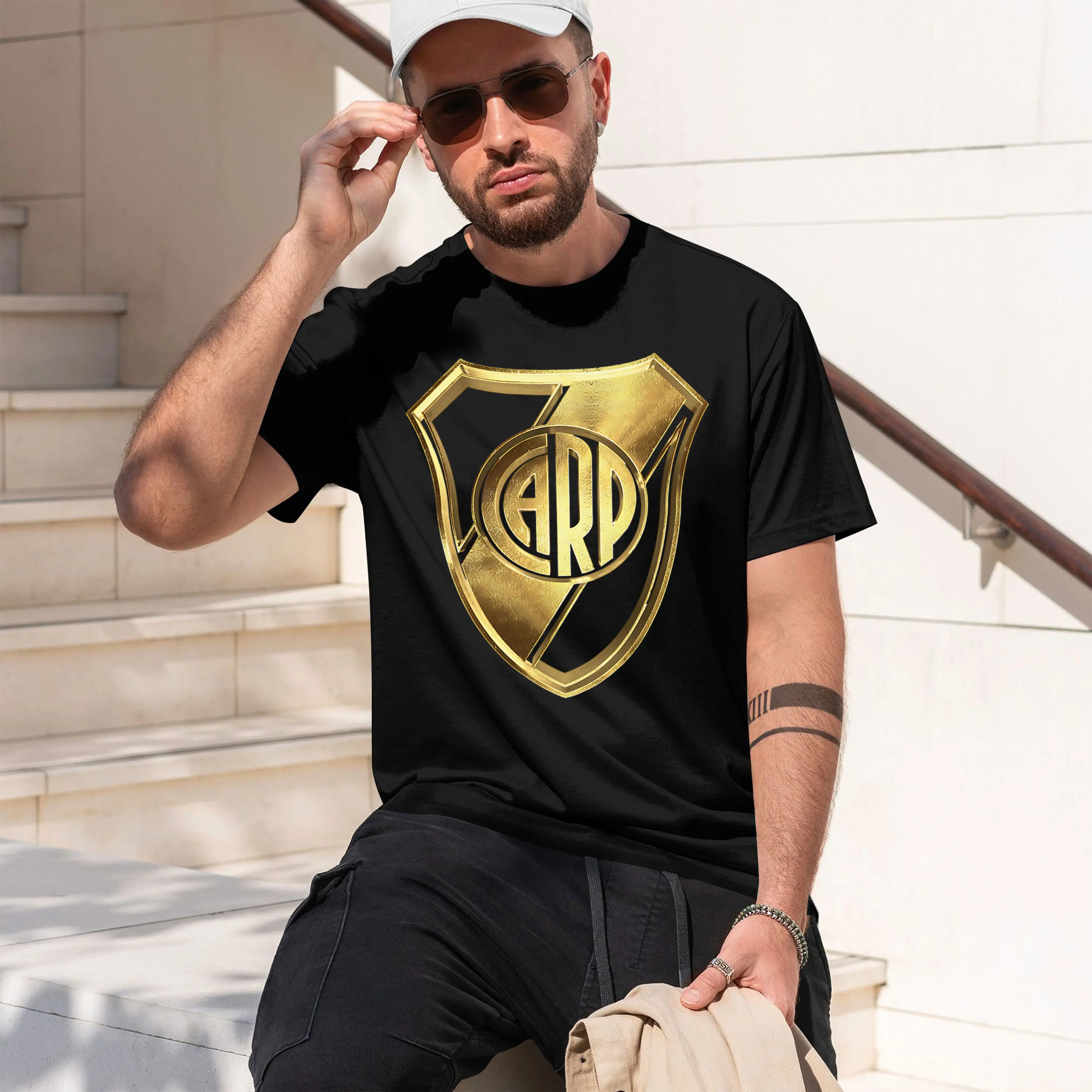 Golden Buenos Aires River Plate Football Luxury Sports with Shield Design Material and 2026 New Model Men’s Short-sleeve crewnec