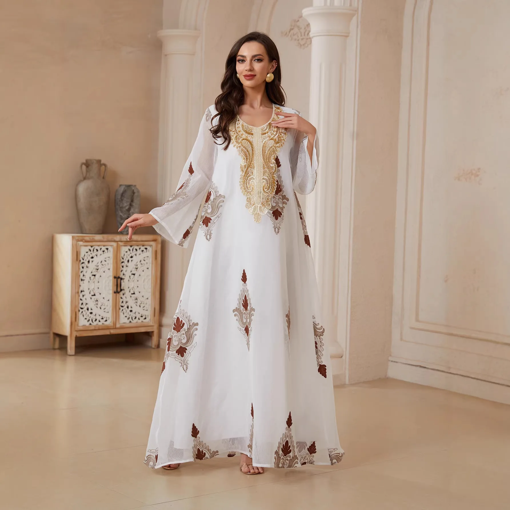 

Fashion Dubai Embroidery Abaya Maxi Dress Muslim Women Jalabiya Islamic Turkey Moroccan Kaftan Musulmane Kebaya Caftan Arab Gown