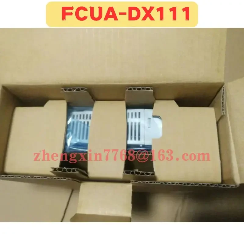العلامة التجارية الجديدة الأصلية FCUA-DX111 FCUA DX111 PLC وحدة