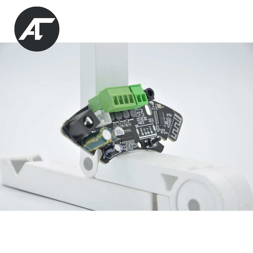 Bluetooth Áudio 4 Canais 15W Mini Digital Stereo Power Amplifier Board para Teto Speaker Amp Módulo 15V Power Suporte USB/Aux