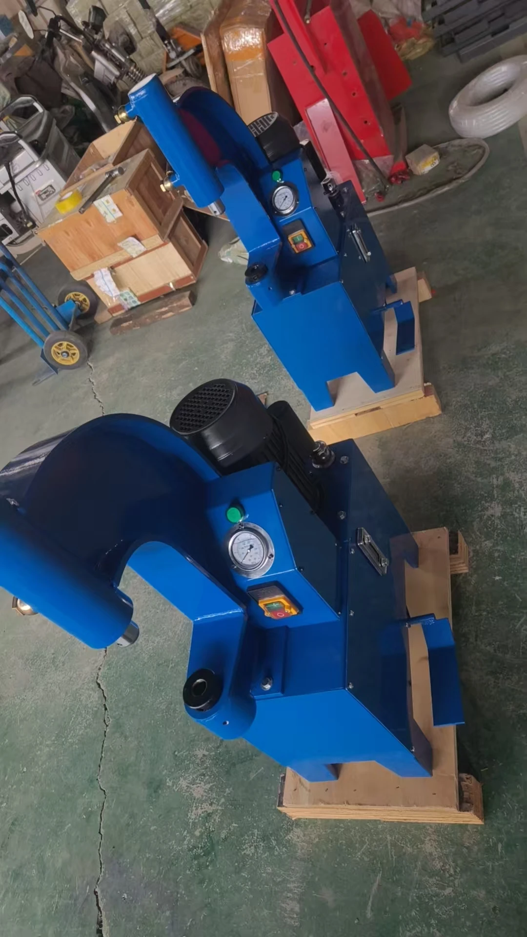 Baohua Best Selling Electric Hydraulic Punching Riveting Machine