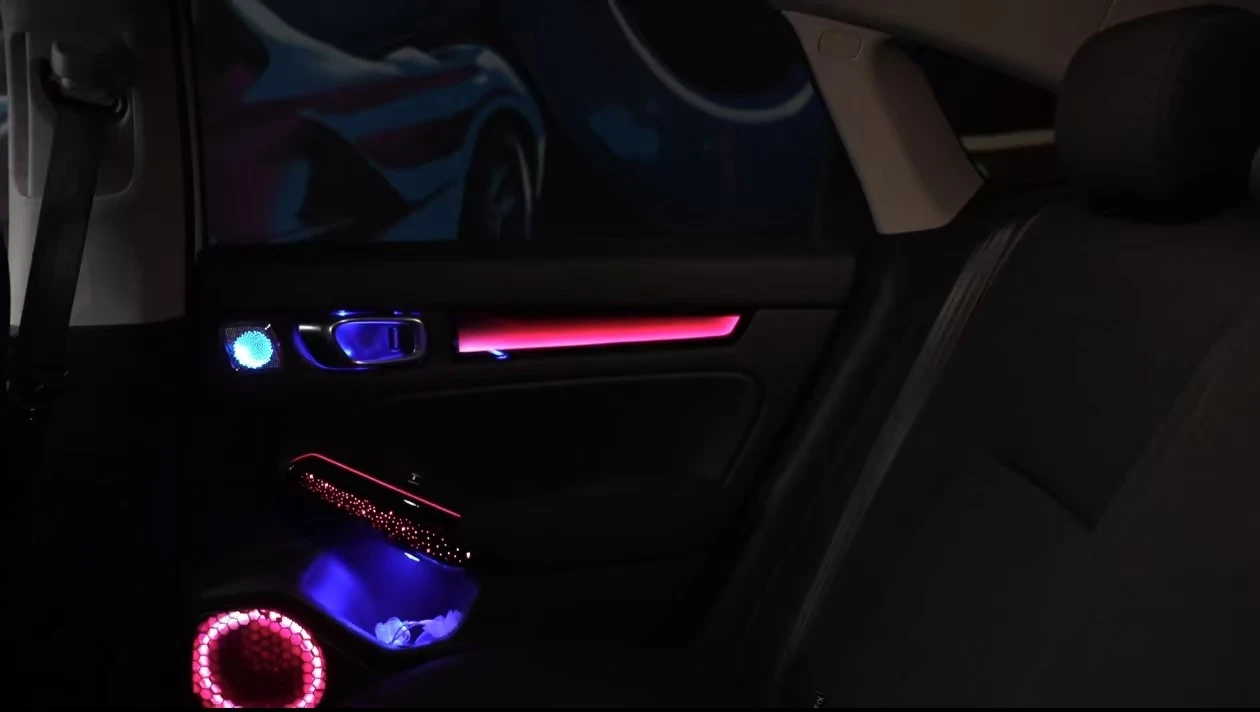 Original 1:1 Mold Streamer Dynamic Rainbow Symphony Dynamic Ambient Light für Integrierte (RHD) (2022-2024)