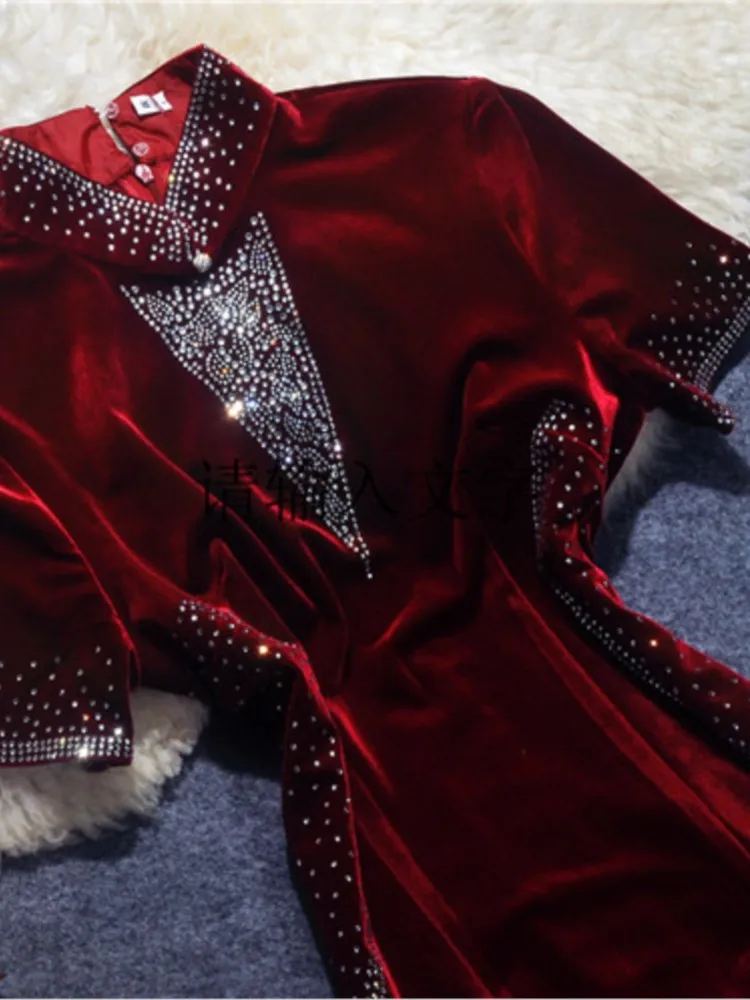 New velvet diamond-encrusted elegant fishtail long cheongsam fashion show performance date dress