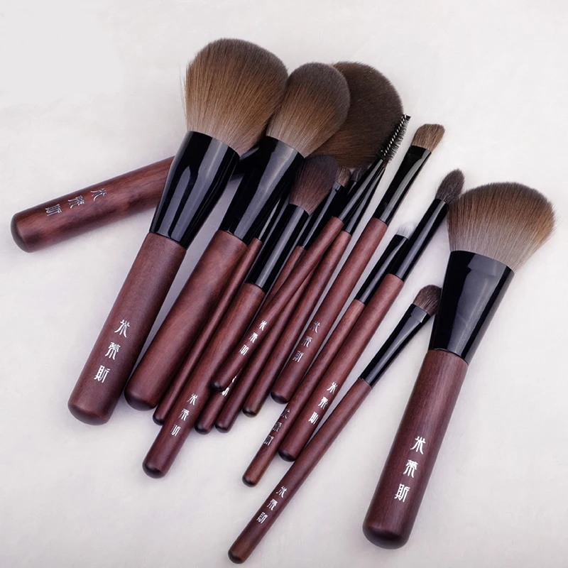 Conjunto de pincéis de maquiagem - pintura - pincel - pincel de sombra - pincel de delineador