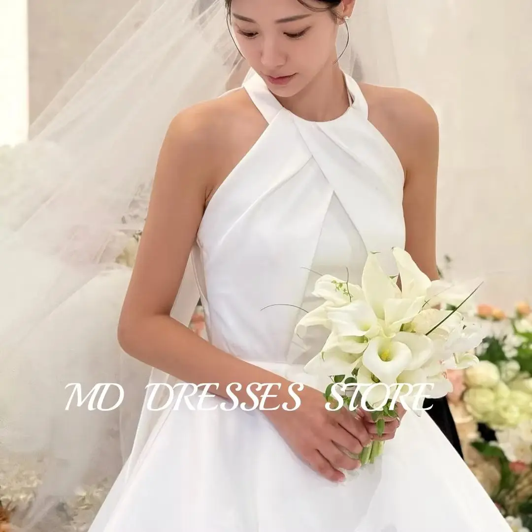 MD Simple Satin A-line Wedding Dresses Halter Sleeveless Pleat Korea Photoshoot Floor-Length Corset Back Customized Bride Gowns