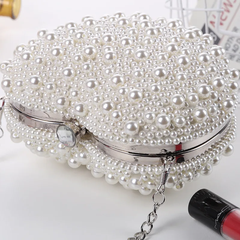 Pearl Clutch Bag Woman Heart Shape Luxury Designer Handbag Chain Shoulder Evening Bags Fashion Women\'s Clutch Bag Wedding party