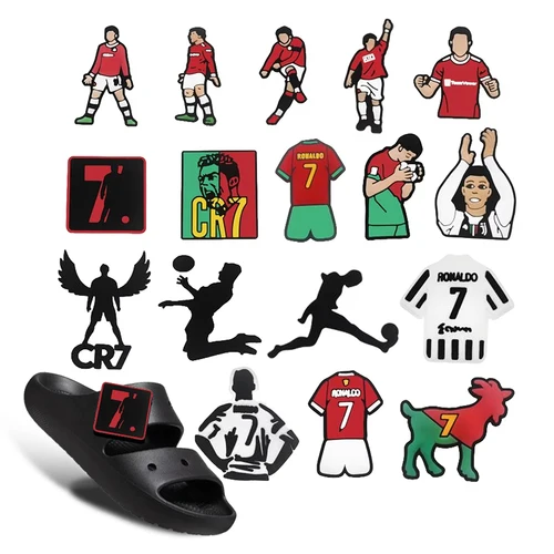 Imagen 1 del producto Mezclado de 1-18 Uds., zapatos deportivos de fútbol de PVC, dijes con hebilla, decoraciones de zuecos para jugadores de fútbol, regalo de Navidad Cristiano Ronaldo para niños