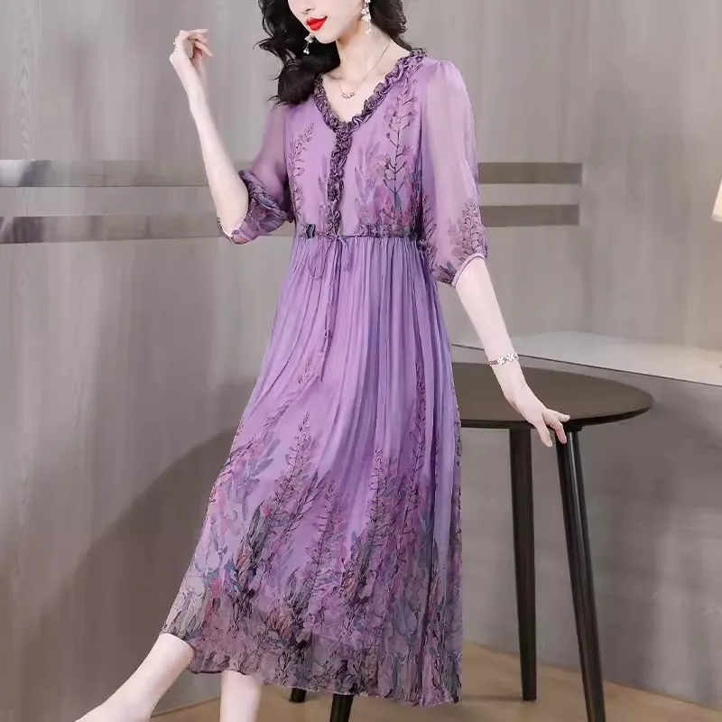 

High-grade Silk V-neck Printed Dress Women 2024 Summer New Belly-covering Slim Five-point Sleeve Mulberry Silk Medium-long Skirt