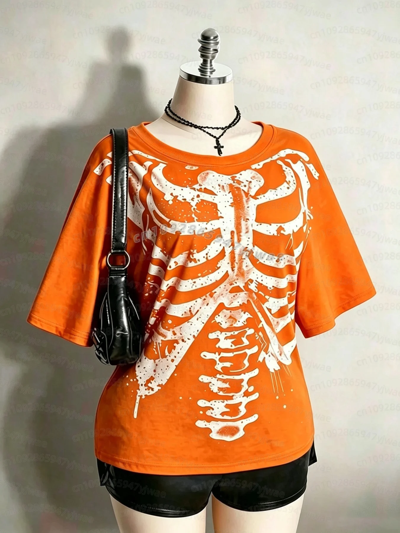 2026 Women Halloween Skeleton Ribcage Graphic T‑Shirt Y2k Alt Goth Punk Distressed Skull Bone Print Short Sleeve Women T-Shirt