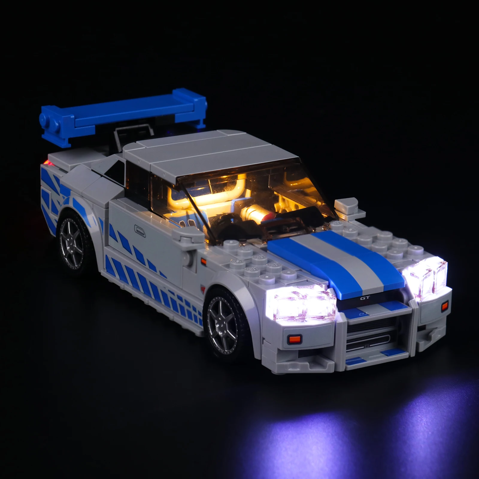 Lazishi LED Light For 76917 Fast 2 Furious Nissan Skyline GT-R Lighting DIY Toys Only Lamp+Battery Box (Not Include the Model)