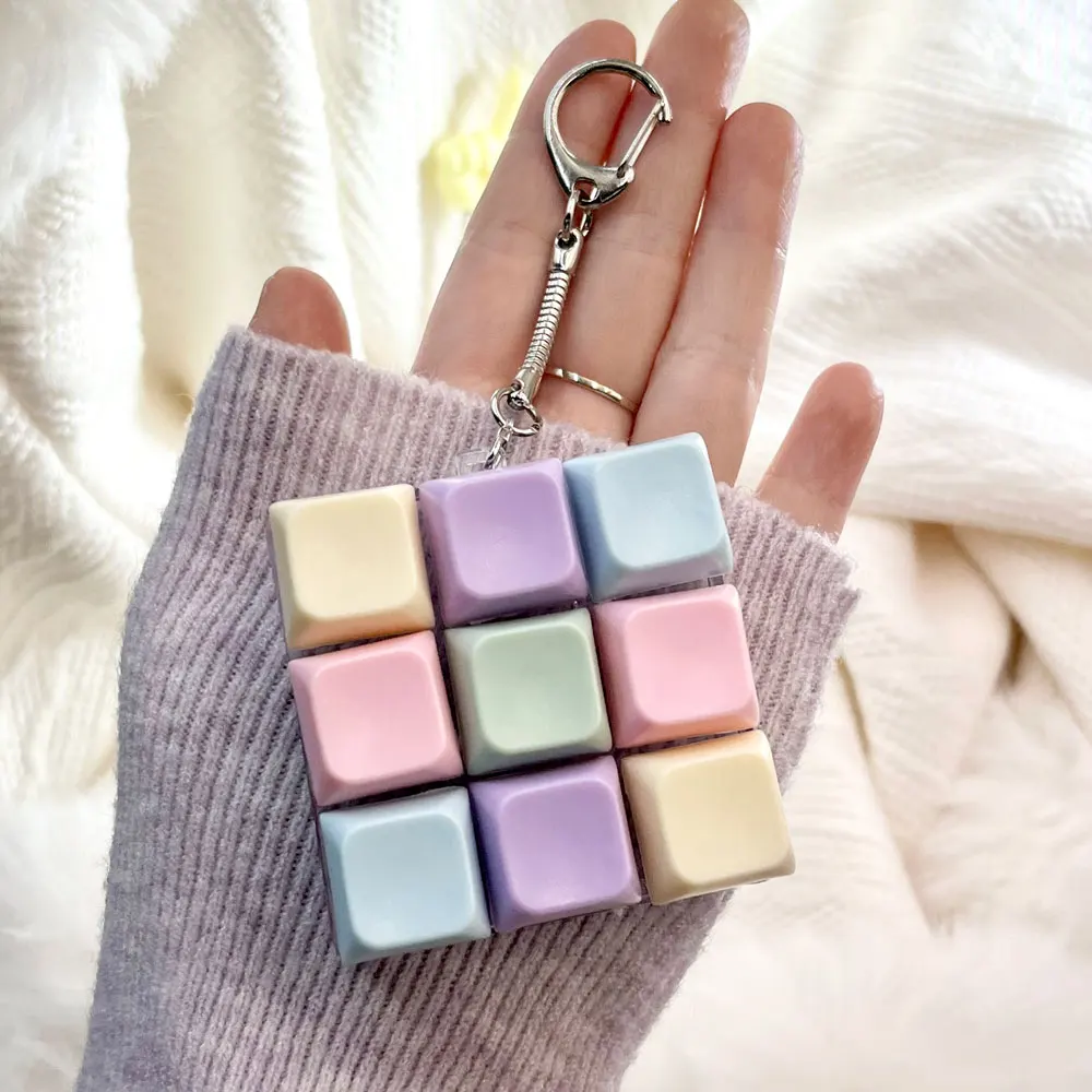 Luce intensa 9 tasti Asse meccanico Portachiavi Pulsante Keycap Interruttore albero Sollievo dallo stress Giocattolo Finger Clicker Portachiavi Catena regalo