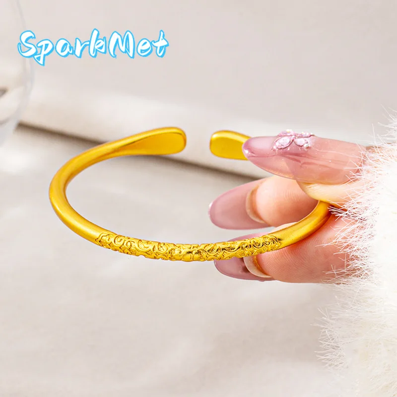 

Sparkmet Scroll Grass Pattern Open Bangle Women's 24K Gold AU999 - Pure gold scroll grass bangle, delicate texture, stunning for