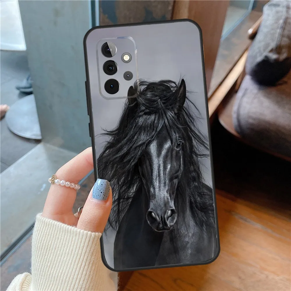 Animal Galloping Horse  Phone Case For SamsungS24,S23,S22,S21,S20 Ultra Pro S10,S30Plus,S9,20lite Ultra Black Cover