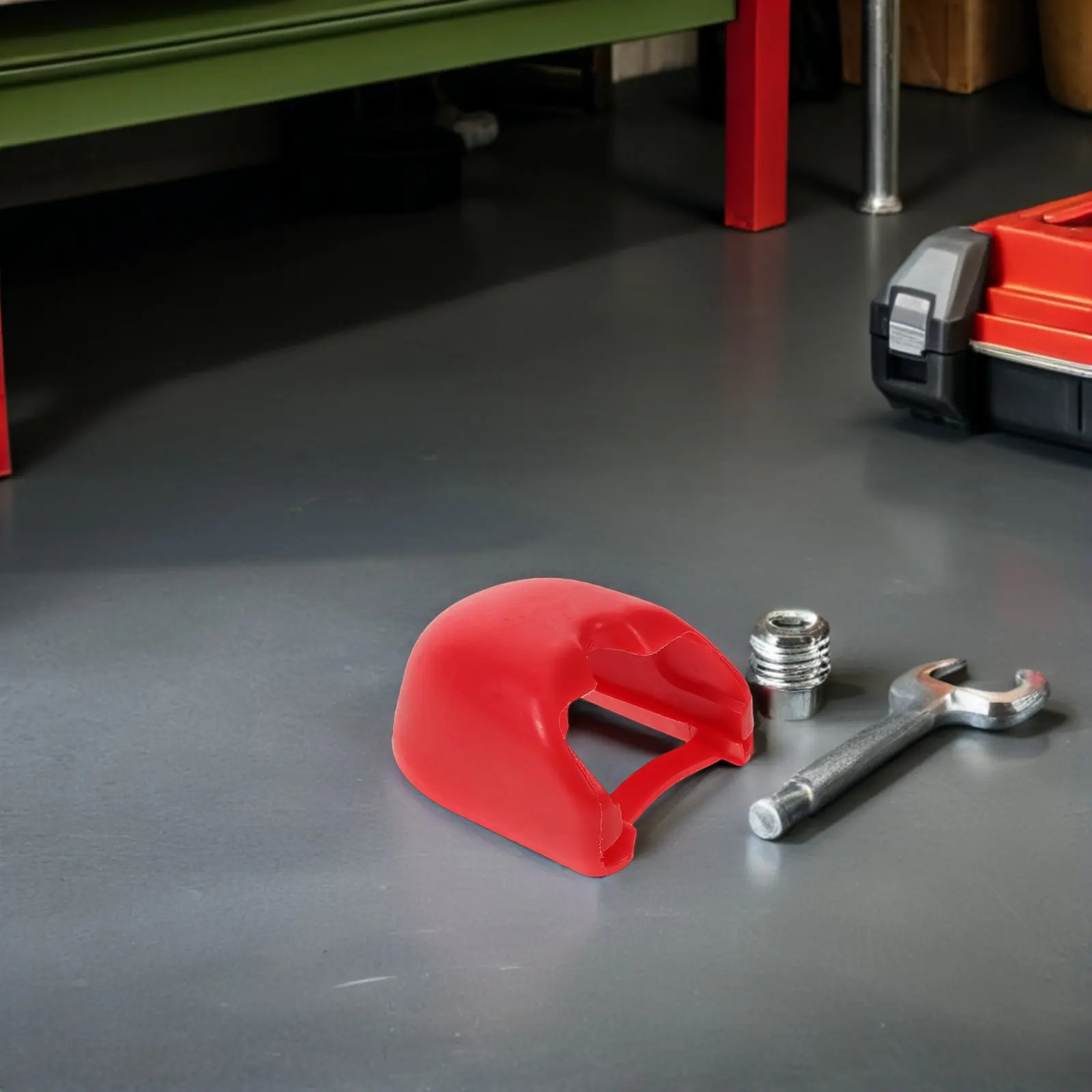 

Red Trailer Ball Cover Heavy-Duty Hitch Ball Protector Cap Weatherproof Aerodynamic Fit for Car Truck Caravan Towing Accessories