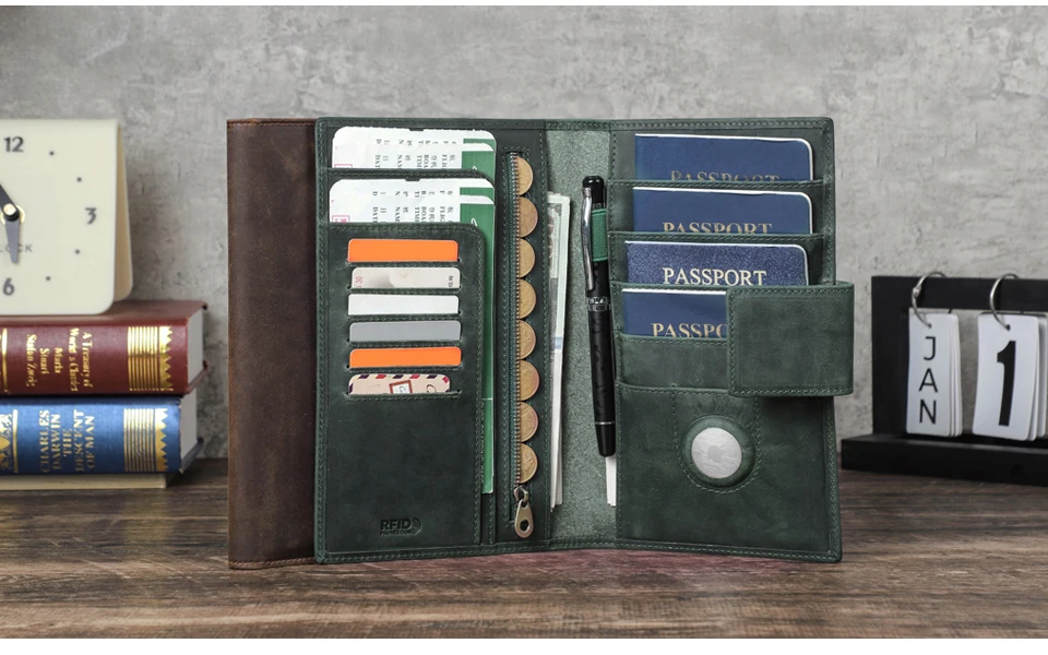 Familien-Passporttasche aus echtem Leder mit Anti-Verlust-Airtag-Etui, Reisepasshülle für Karten, Stifthalter, Reisepass, Reise-Clutch – Detail 7