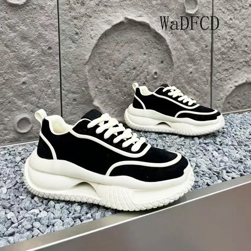 

Chunky Sneakers Men Designer Hollow Sole Sport Shoes Fashion Casual Microfiber Leather Upper Height Increased Platform Gym Shoes