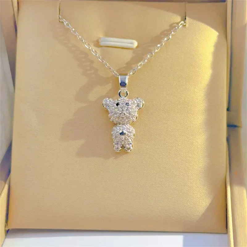 Fashionable and Exquisite Cute Piggy Nose Bear Necklace Classic Personality Micro-inlaid Jewelry Stainless Steel Clavicle Chain