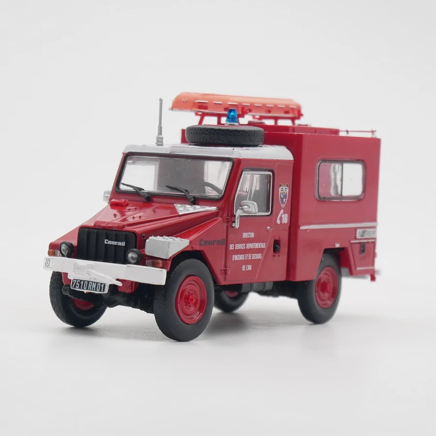 Diecast Ixo 1:43 escala Cournil 4x4 motor de bomberos francés coche en miniatura de aleación juguete coleccionable coche regalo recuerdo adorno de exhibición