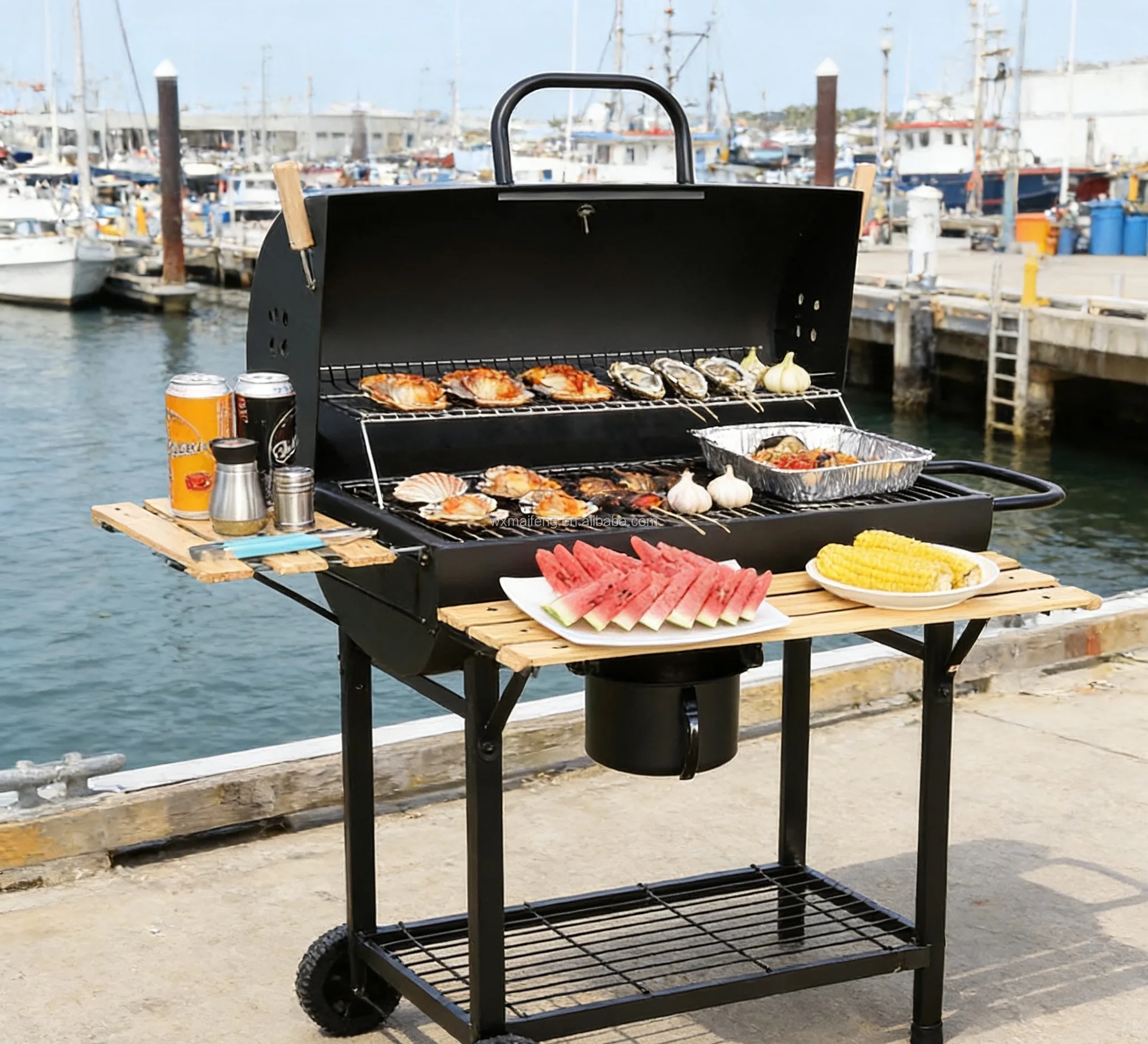 Outdoor Kitchen Barbeque Barbecue Large Heavy Duty Trolley Grill Barrel Charcoal Grill BBQ Smoker With Lid