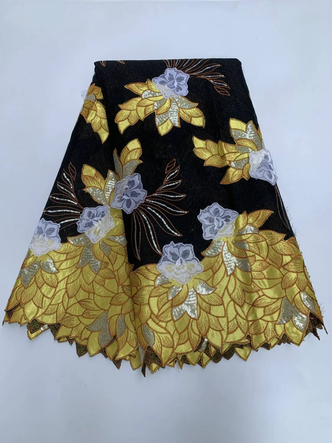 

2026 Nigerian Sequins Tulle Lace Fabric High-Quality Embroidery African Net Cloth for Prom Dresses Beads 5 Yards TY009