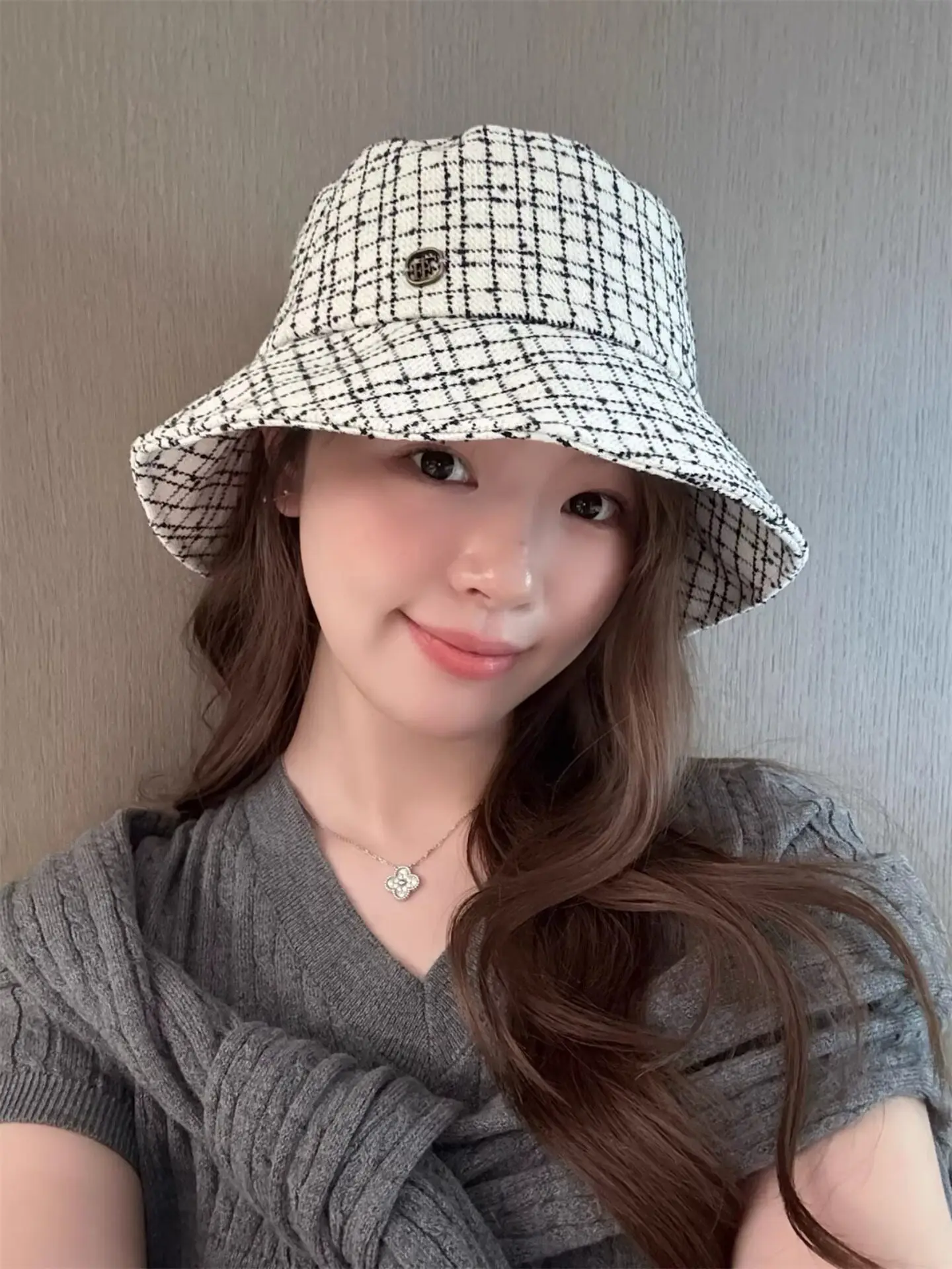 French small fragrant plaid fisherman hat children's new versatile face retro sun hat