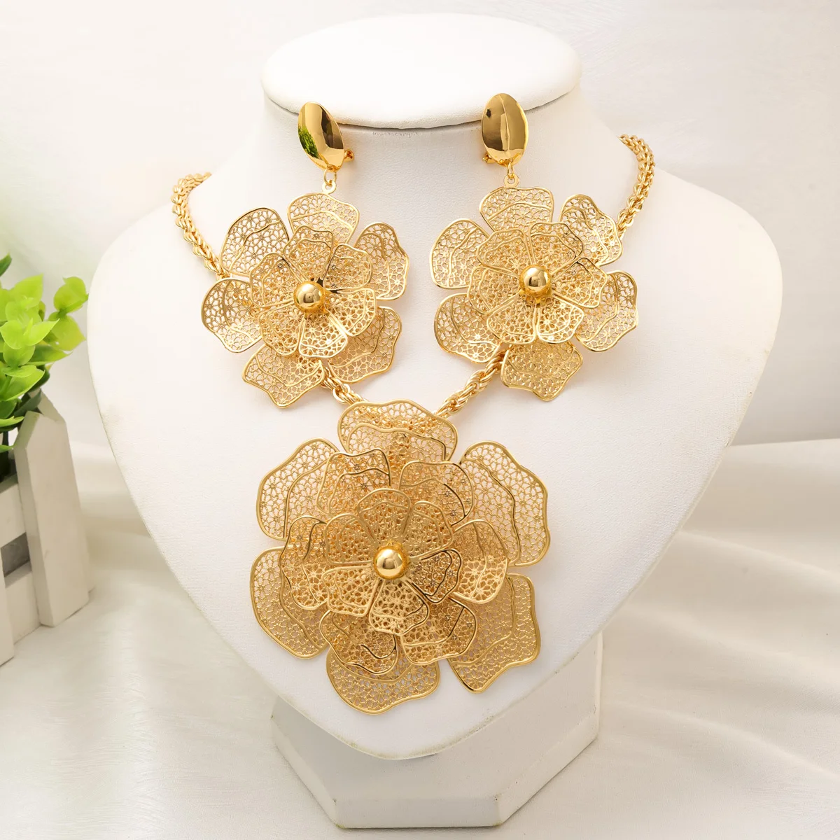 New Dubai African Bead Jewelry Set for Women Party Wedding Accessories 24K Gold Color Necklace Earrings Sets Christmas Gift