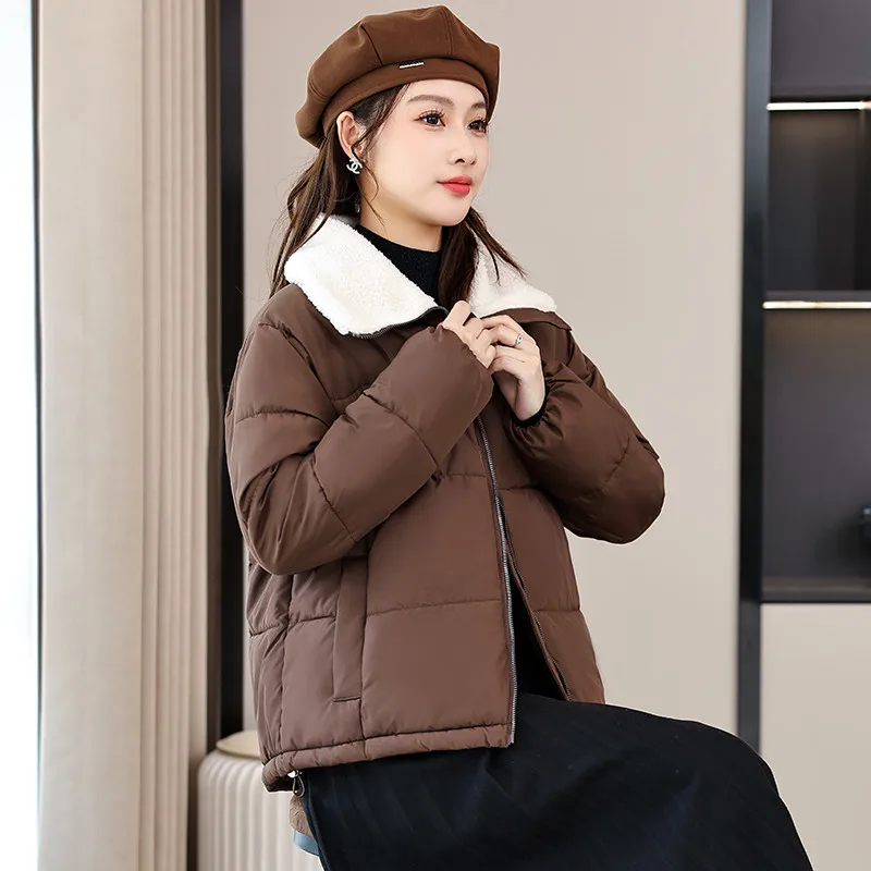 2025 جديد المرأة معطف القطن سترات الخريف الشتاء أسفل سترة قطن قصيرة صوف الضأن طوق الكورية الدفء معطف
