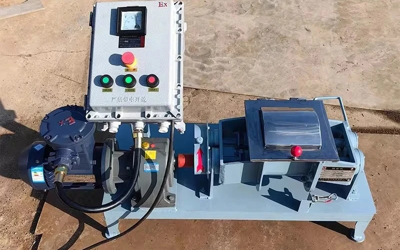 Laboratory Kneader Electromechanical Heating Screw Extrusion Discharge Butyl Rubber Stainless Steel Small Kneader