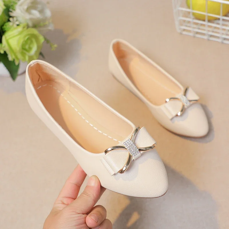 

2025 Spring and Autumn New Versatile Round Toe Shallow Mouth Shoes Small Bow Knot Flat Heel Single Shoes for Women