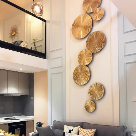 

Modern Luxury Golden Wooden Disc Wall Decoration Pendant Home Room Background Wall Mural Accessories Hotel Wall Sticker Items