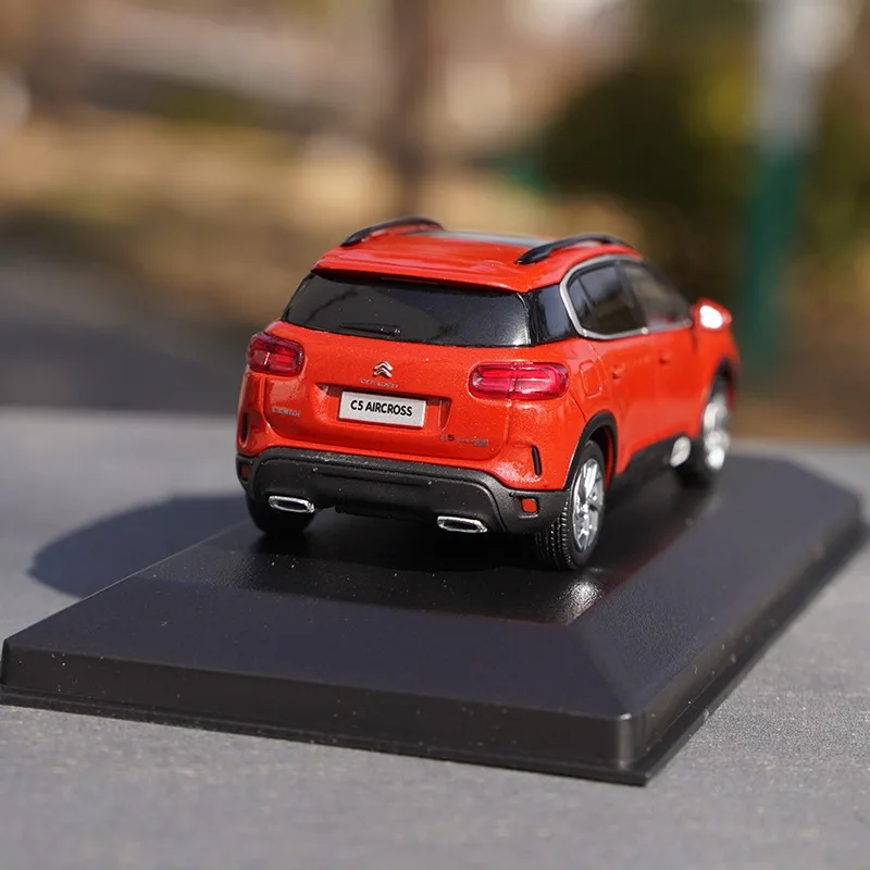 Modèle de voiture en alliage citroën moulé sous pression, échelle 1/43, citroën C5 au-delà de SUV, véhicules de jeu, jouets de collection pour garçons, boîte d'origine