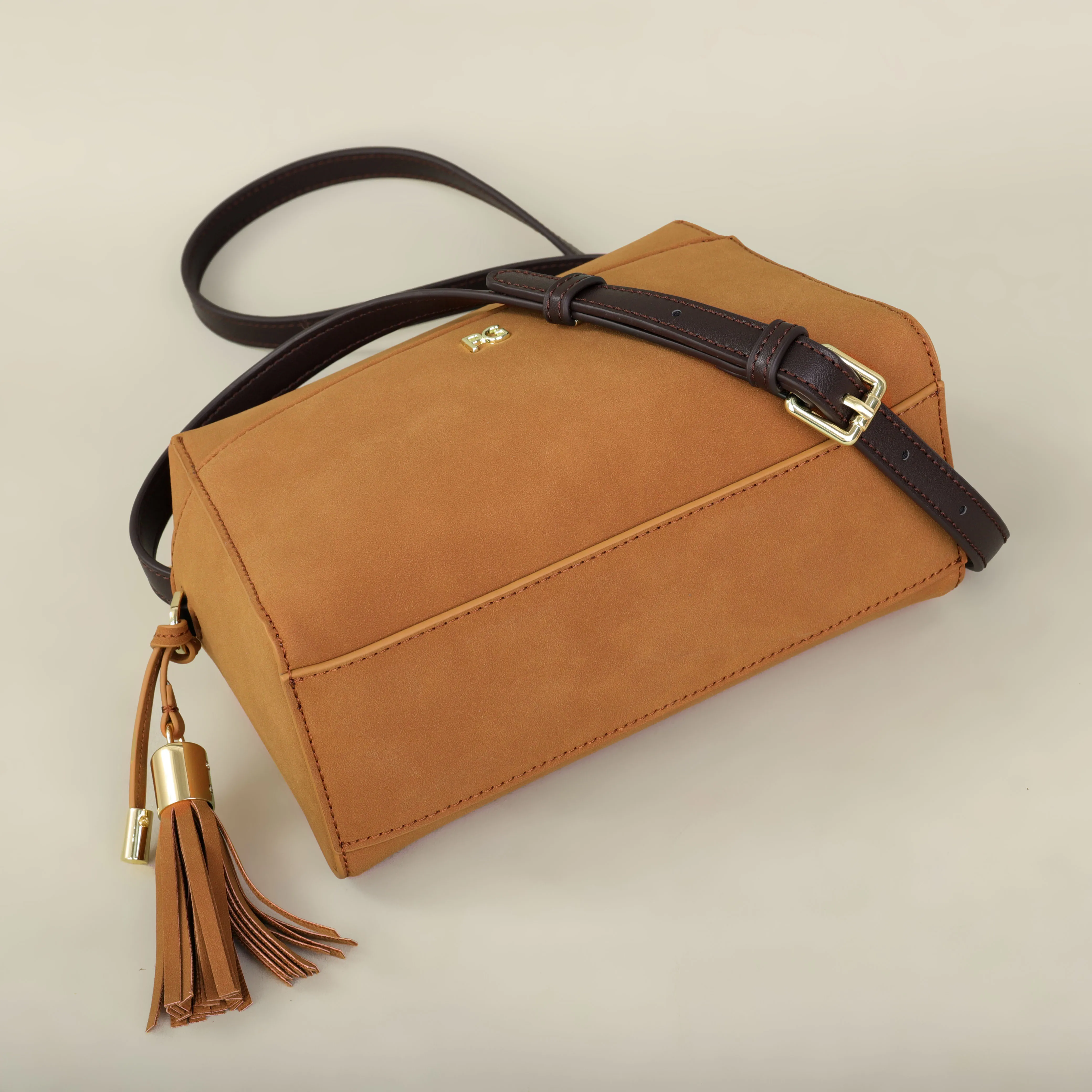 PG Leichte Herbst-Klassiker-Mode-Design Hochwertige Minimalistische Elegante Damen-Umhängetasche im Klassischen Design – Detail 14
