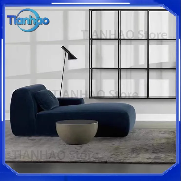 Velvet Chaise Lounge for Nordic Style Showroom Minimalist Daybed for Small Spaces Italian Style Lazy Sofa Recliner