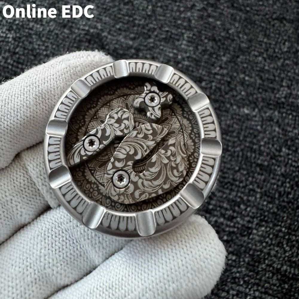 

Предварительно обращенная SGEDC нержавеющая сталь с резной монетой, игрушка для снятия стресса, игрушки для взрослых