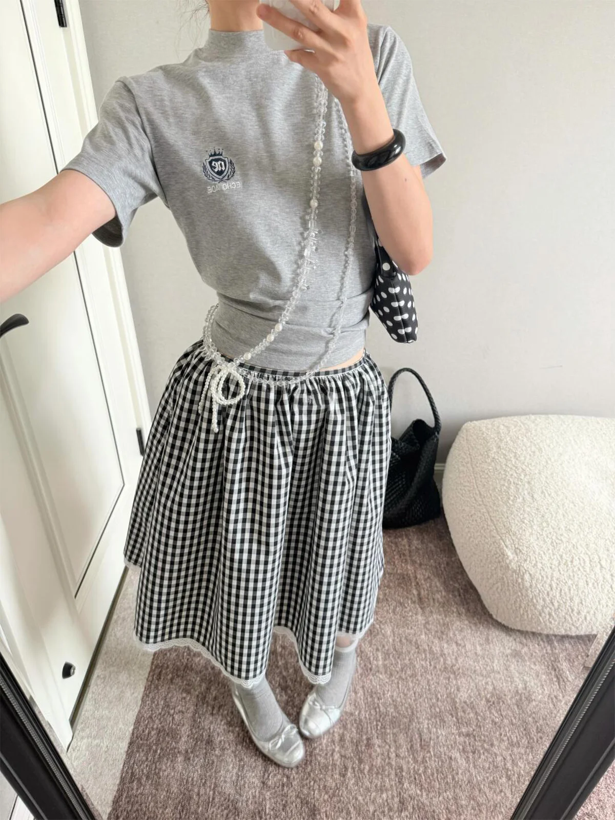 

High Waist Plaid A-Line Skirt with Lace Trim Splicing And Pleats Retro All-Match Bla And White f-length Skirt