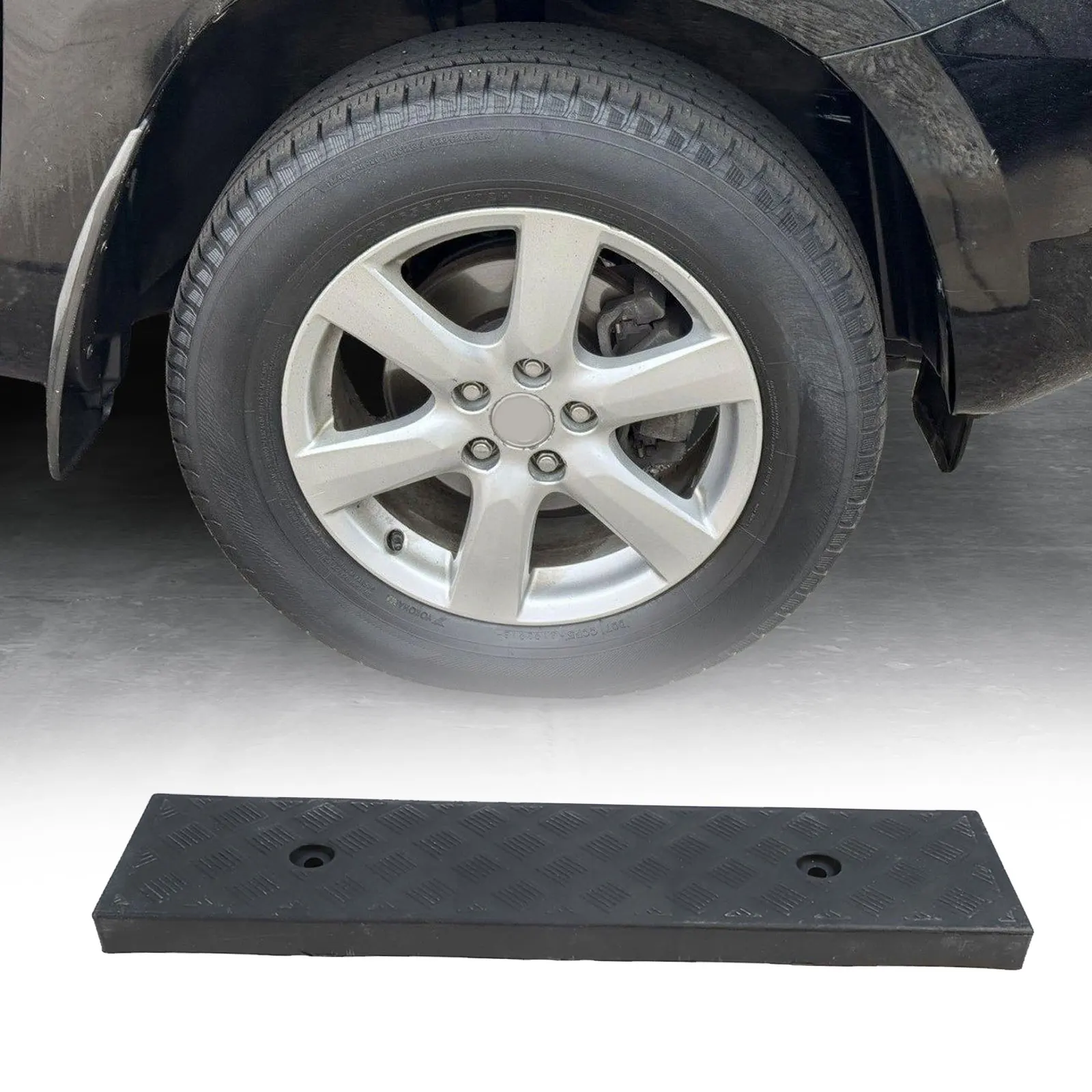 1 Pcs Plastic Kerb Ramp Non-Slip Threshold Ramp 30mm Height For Cars Going Uphill Plastic Roadside Slope Home Accessories