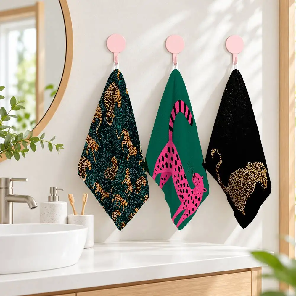 Ins Dopamine Leopard Decorative Printed Hand Towel Polyester Cotton Small Towel For Bathroom Kitchen Wash Basin