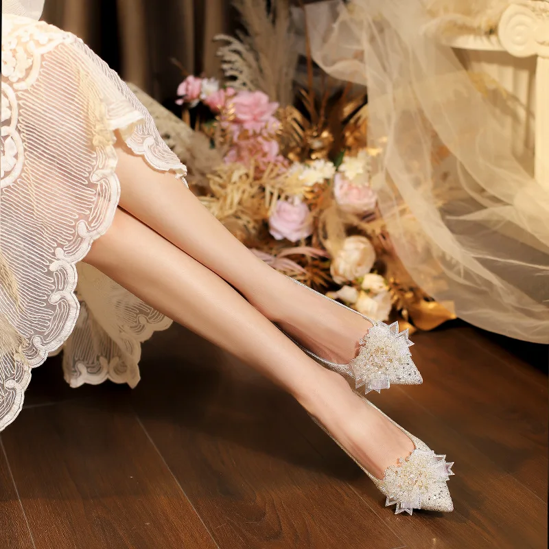 

2026 Women's Champagne & Silver Lace Pearls Bow Stiletto Heels Pointed Toe Wedding Bridal Shoes 5.5CM/7.5CM Q-879