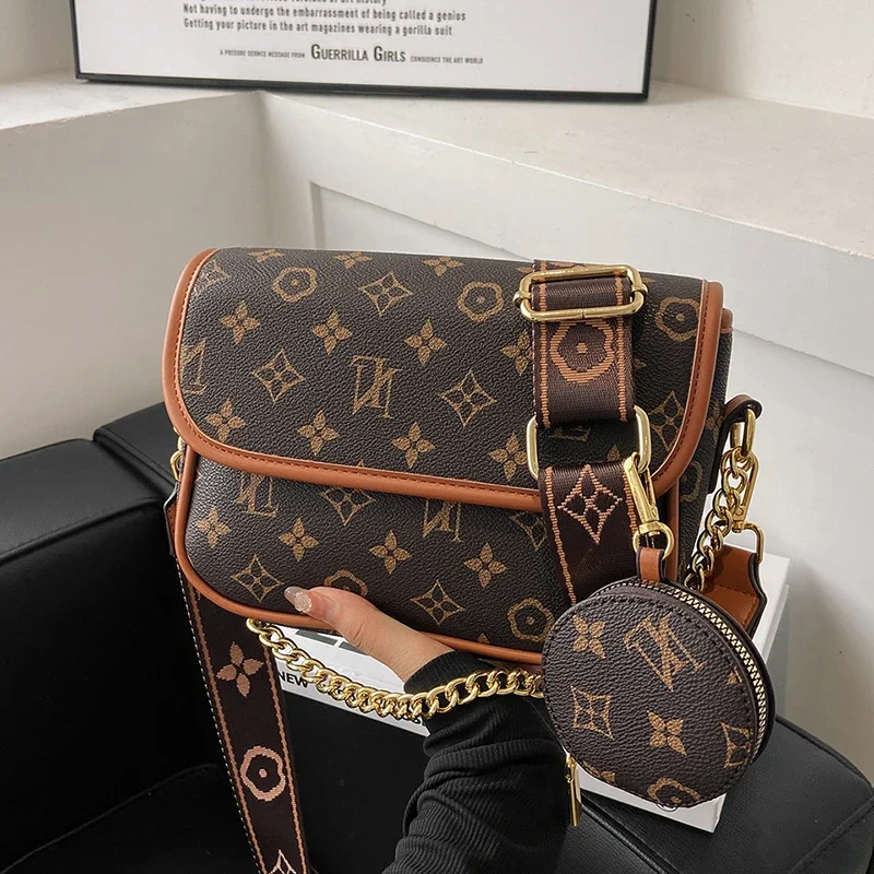

Premium Ladies Messenger Bag Luxury Leather Crossbody Shoulder Purse Women's Designer Tote Handbag Elegant Classic