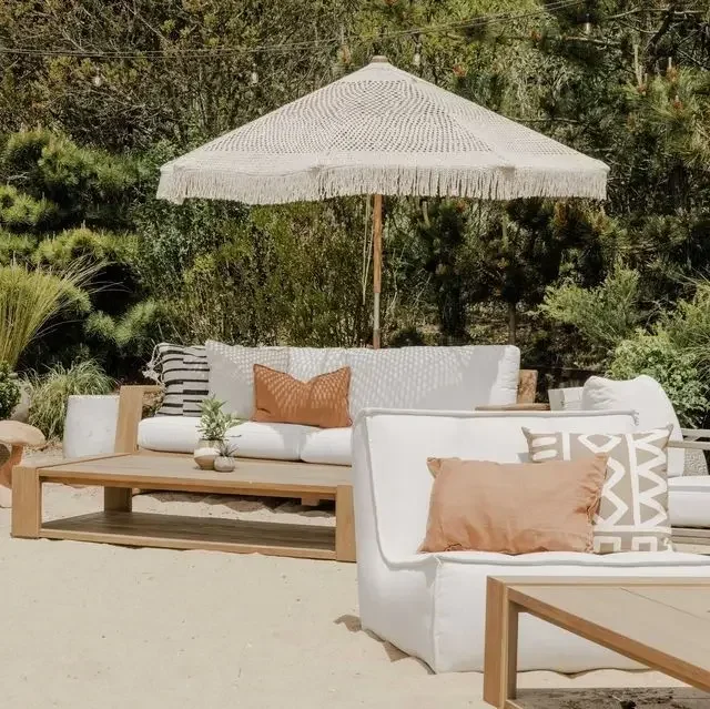 

2026 Best Sale Factory Luxury Outdoor Large sun Stripes garden Pole With Rotation Tassel Beach Umbrella