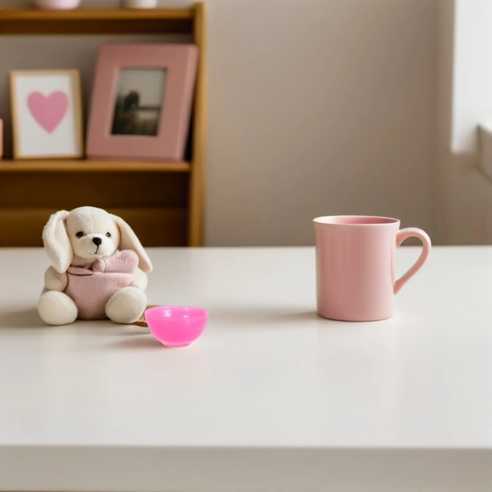 

Набор из 50 миниатюрных аксессуаров для кукольного домика: чашечки и посуда в аутентичном стиле, масштаб 1:12, для декора кухни и украшения кукольного домика