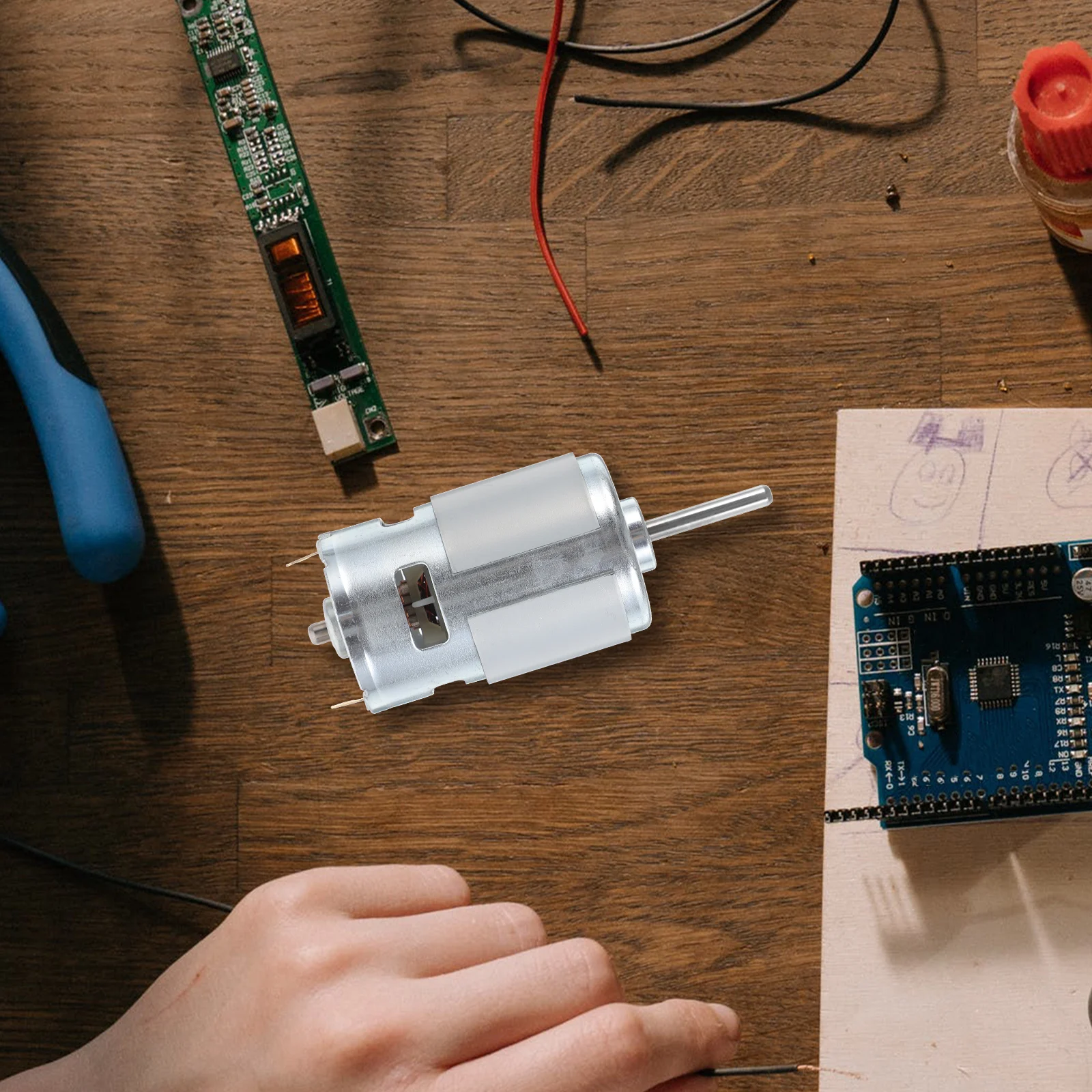 

24V 775 Dc Motor Mini Electric Gear Motor for DIY Heavy Loads High Power Output Stable Longevity Cylindrical Bearing