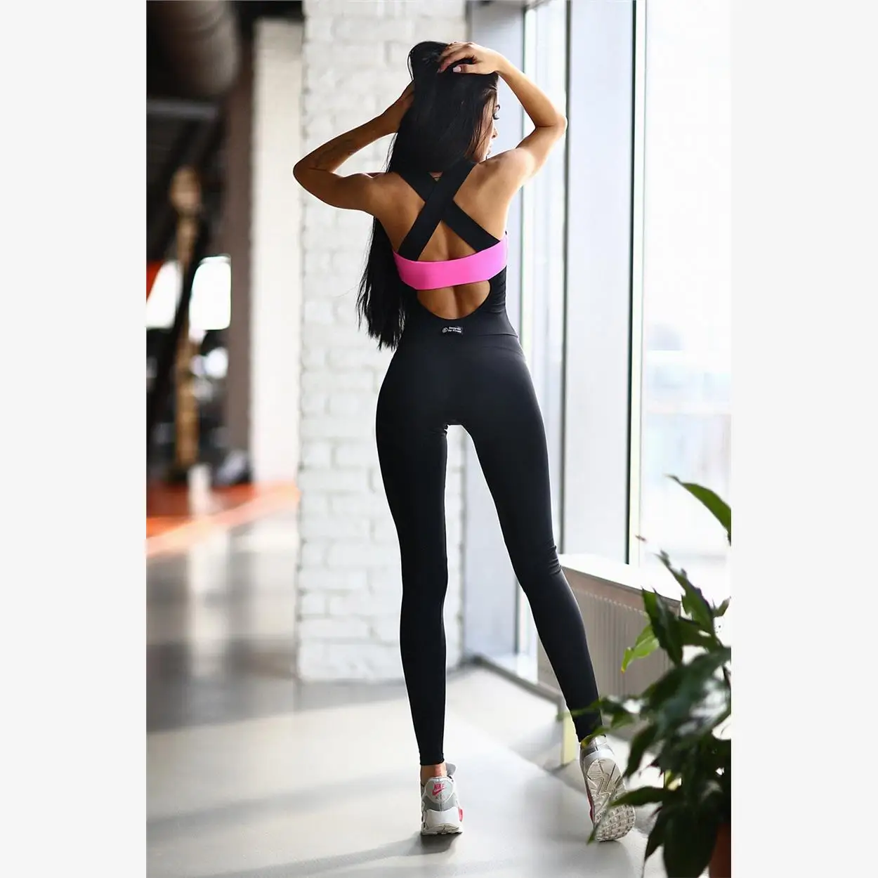 بنطلون رياضي طويل متعدد الاستخدامات بلون سادة لليوغا واللياقة البدنية والجري، ملابس سباحة نسائية عالية الخصر من البوليستر